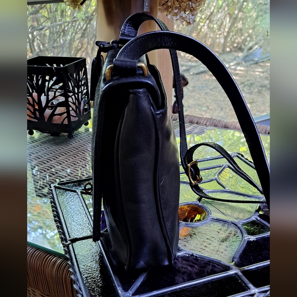 Fossil Vintage Black Leather with Cow Hair Flap Messenger Bag. CLOSET SALE. - Picture 7 of 12